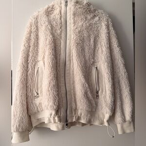 Varley Women's Cream Faux-Sherpa Zip Front Jacket